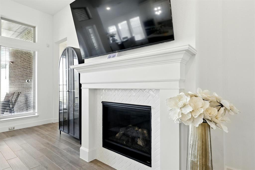 5014 Mulberry Shrubs Lane Lane, Manvel, Texas image 11