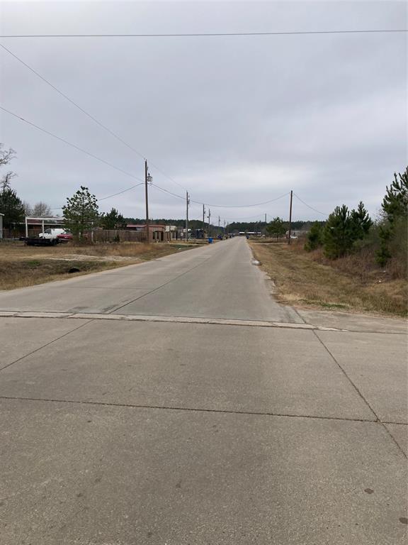 Corner County Rd 3580 - County Rd 3548, Cleveland, Texas image 8
