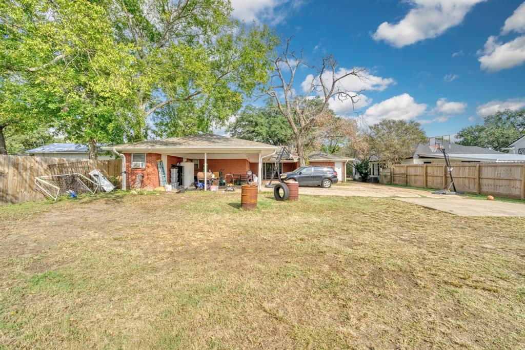 317 N Madison Street, Madisonville, Texas image 21