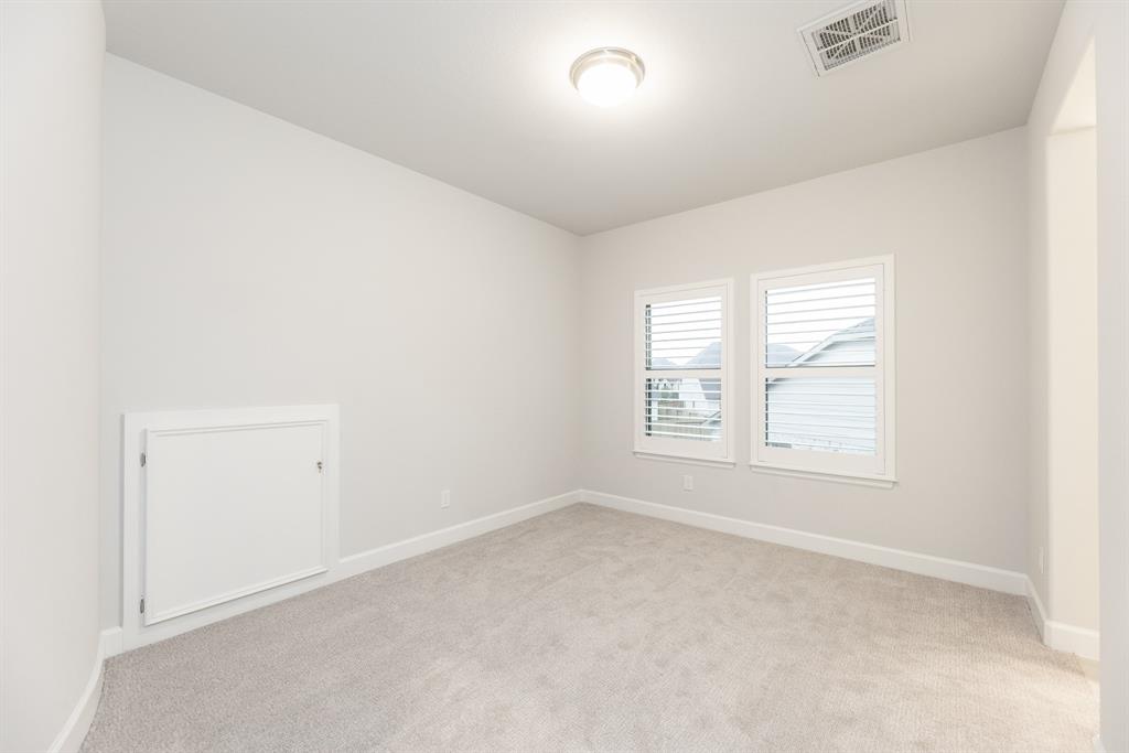 4827 Highland Stream Court, Fulshear, Texas image 30