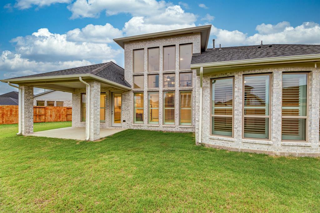 4827 Highland Stream Court, Fulshear, Texas image 37