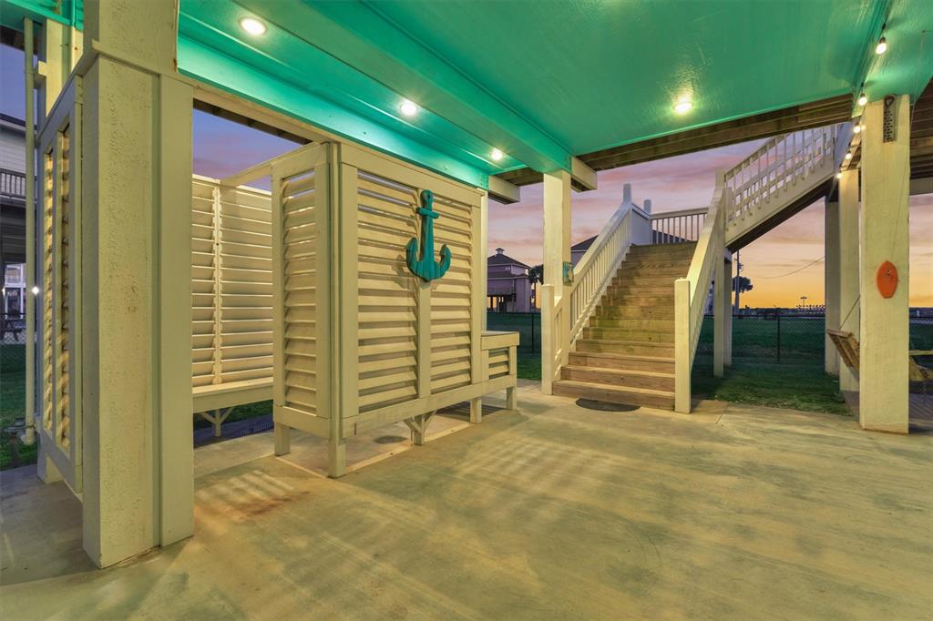 878 Surf Road, Port Bolivar, Texas image 14