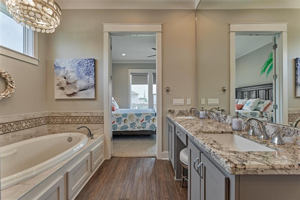 878 Surf Road, Port Bolivar, Texas image 34
