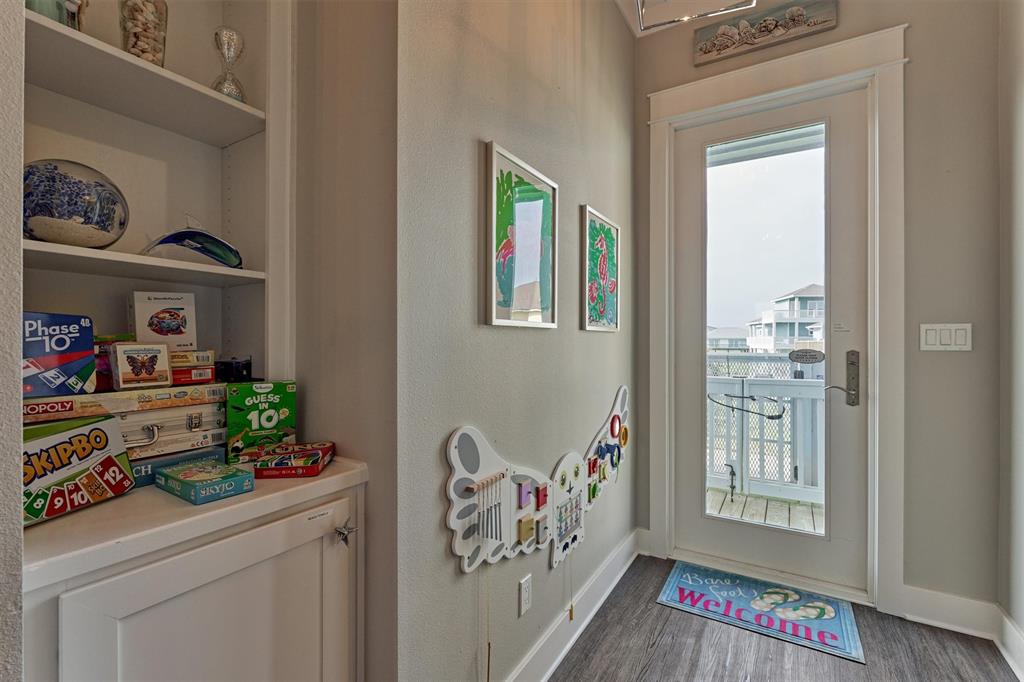 878 Surf Road, Port Bolivar, Texas image 35