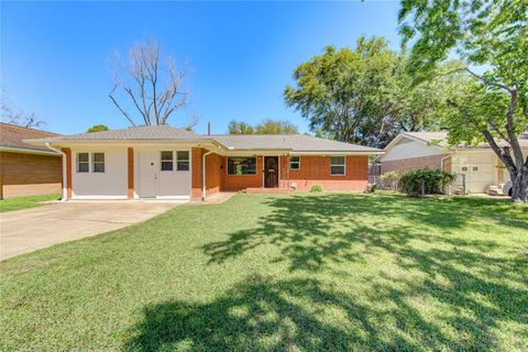 4538 Warm Springs Road Houston TX 77035