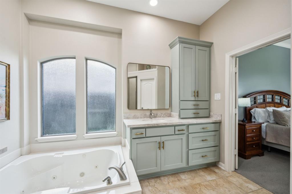 2702 Driftwood Drive, Manvel, Texas image 11