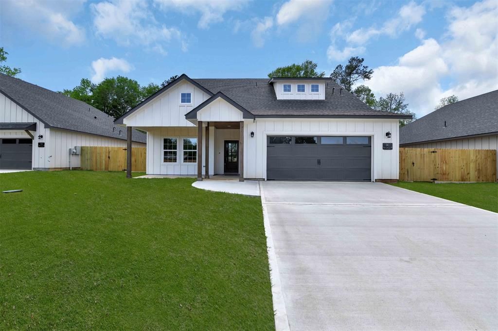 listing image 0