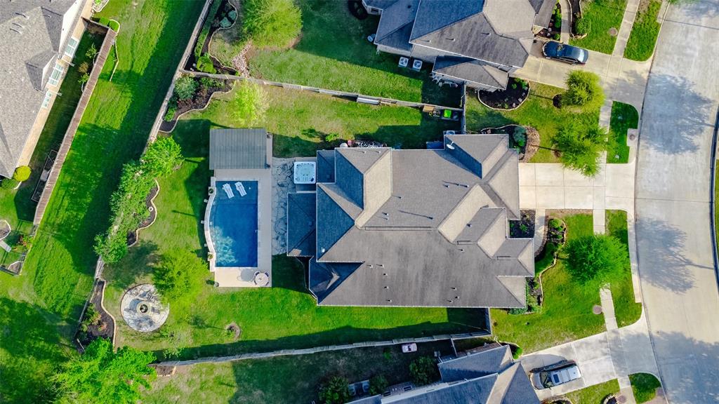 4926 Lodge Lake Drive, Fulshear, Texas image 45