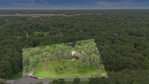 A home in New Caney