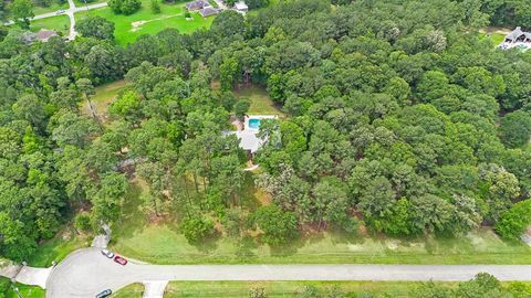 A home in New Caney