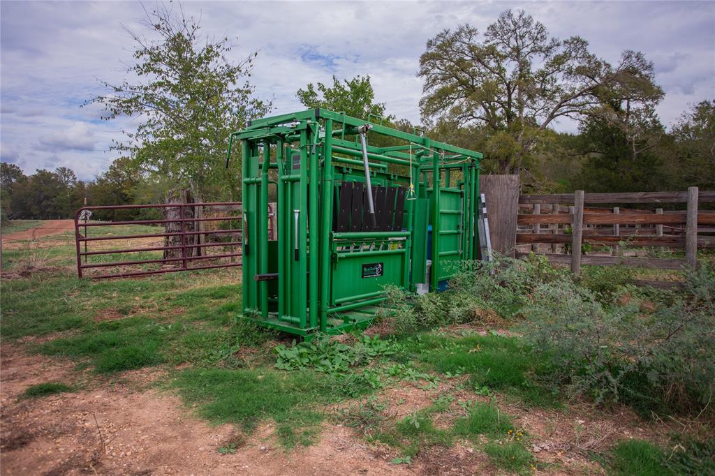 2401 Brazos River Lane, Chappell Hill, Texas image 39