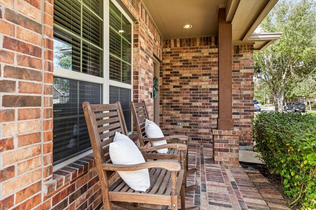 614 Pedernales Street, Webster, Texas image 2