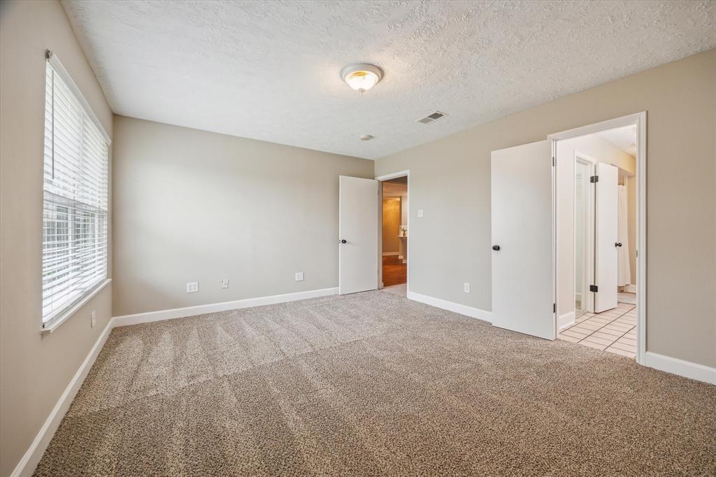 2124 Tower Bridge Road, Pearland, Texas image 16