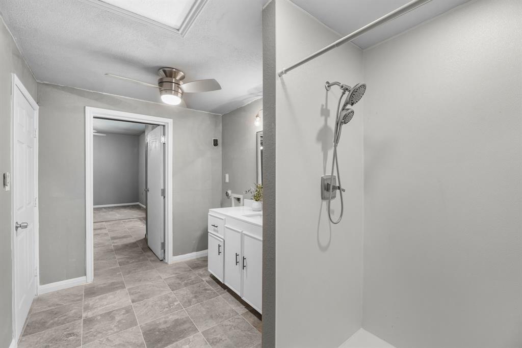 18425 Ramsey Road, Crosby, Texas image 20