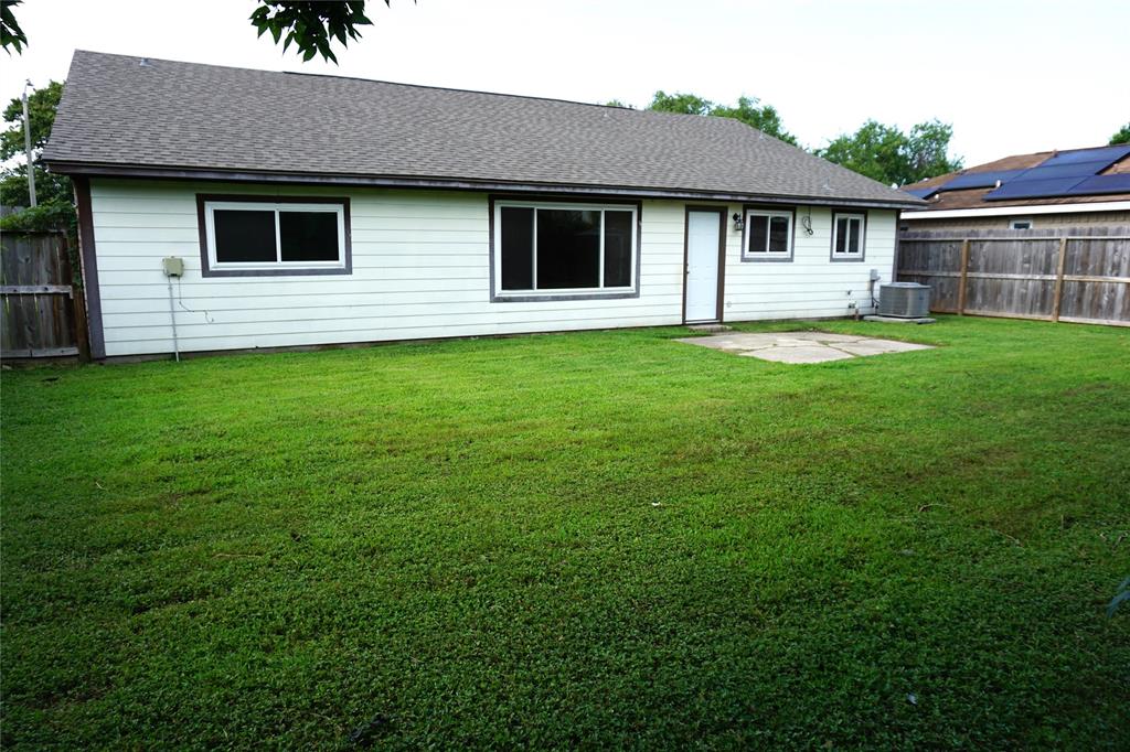 9734 Rocky Hollow Road, La Porte, Texas image 14