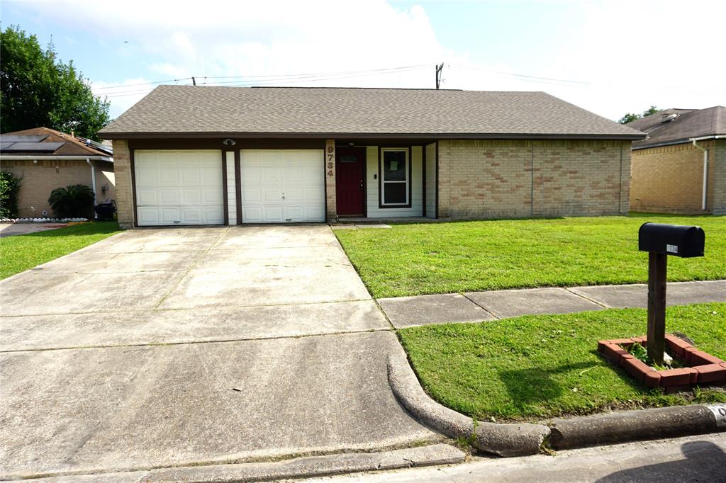 9734 Rocky Hollow Road, La Porte, Texas image 2