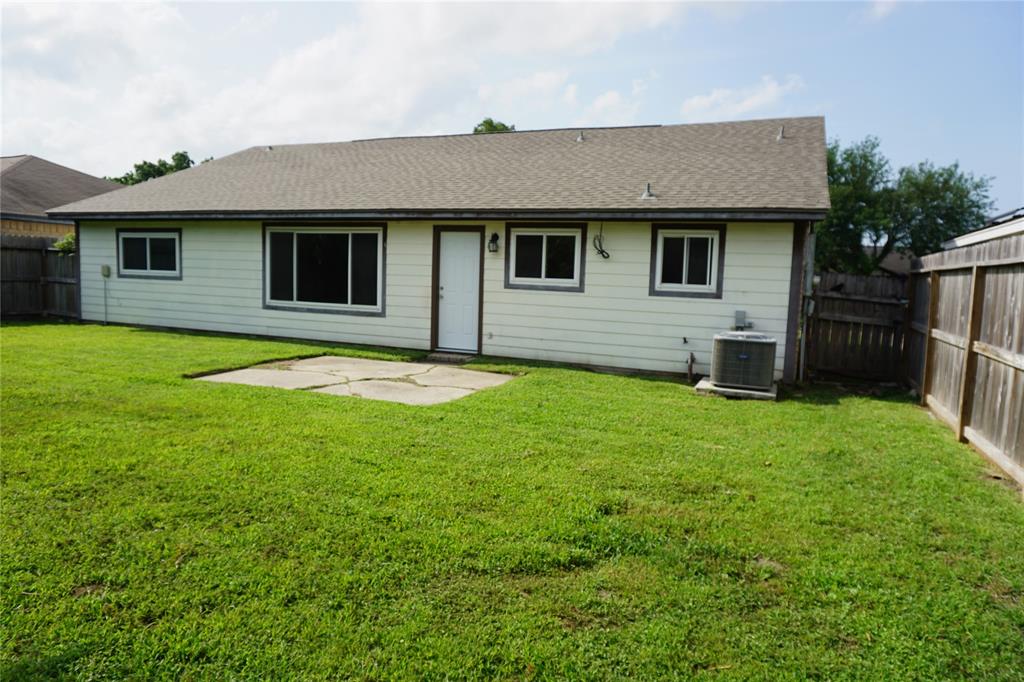 9734 Rocky Hollow Road, La Porte, Texas image 13