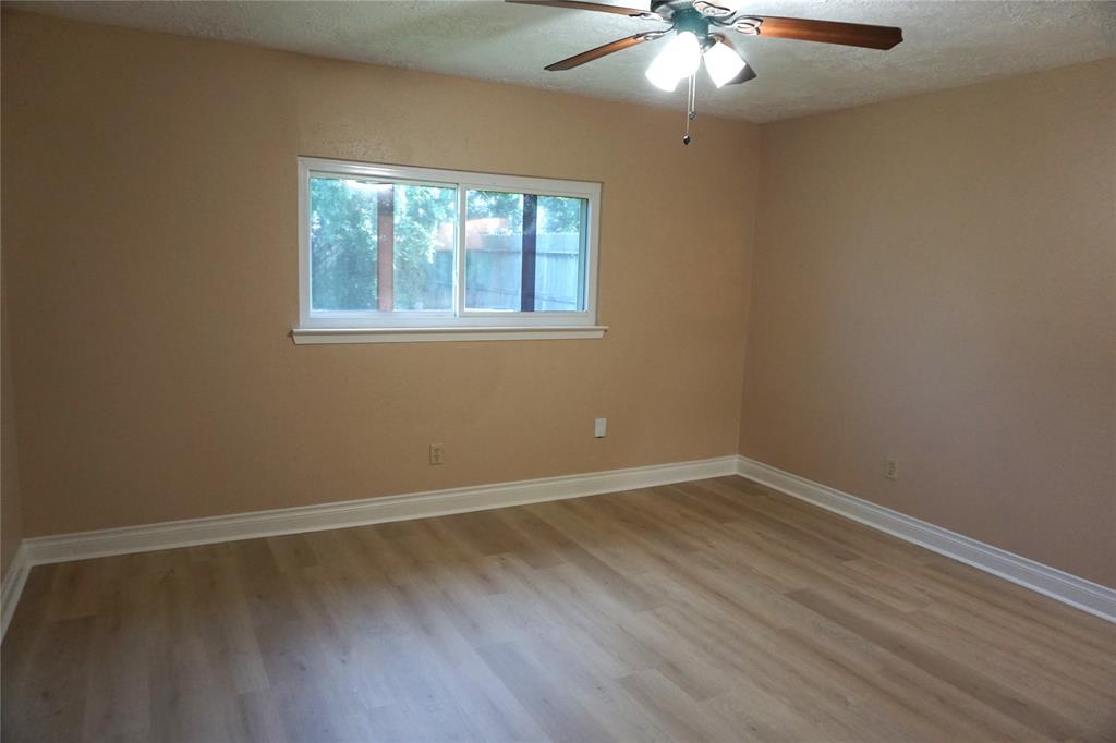 9734 Rocky Hollow Road, La Porte, Texas image 11