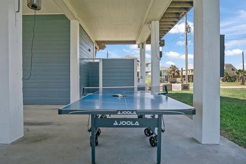 A home in Crystal Beach