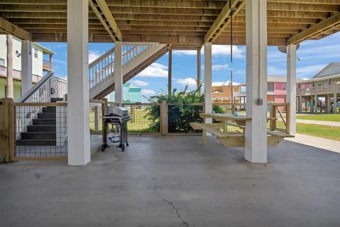 A home in Crystal Beach