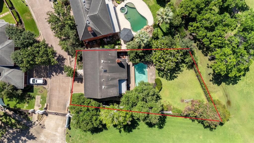 57 Foxhall Crescent Drive, Sugar Land, Texas image 4