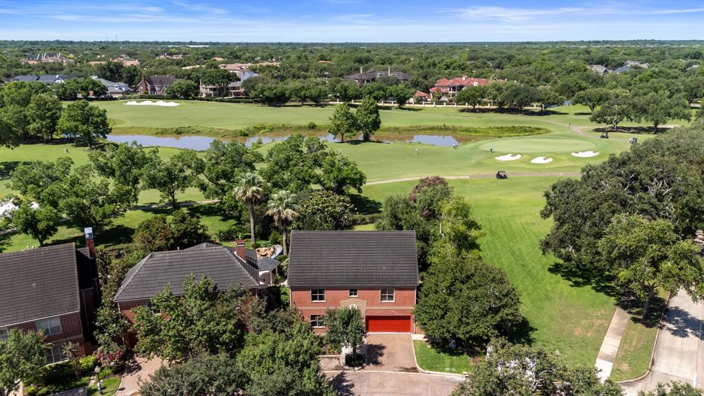 57 Foxhall Crescent Drive, Sugar Land, Texas image 5