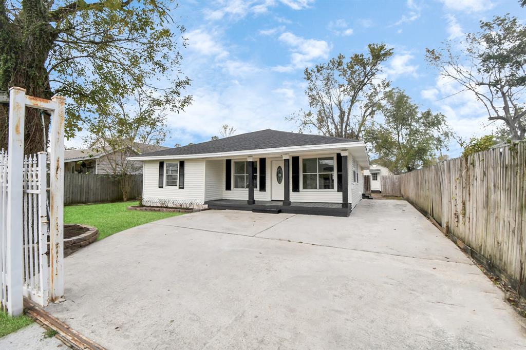 2243 Matilda Street