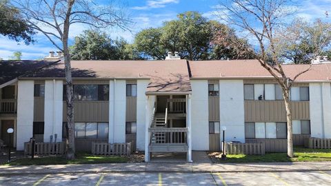 12100 Melville Drive 621 Montgomery TX 77356