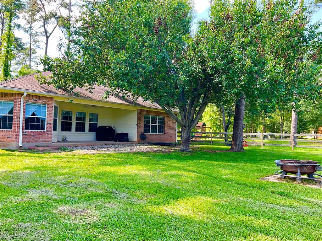 15946 Hickory Knoll, Willis, Texas image 26