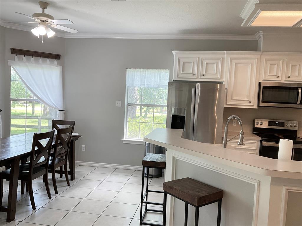 15946 Hickory Knoll, Willis, Texas image 6
