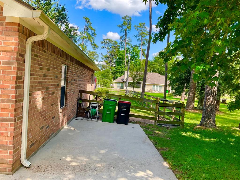 15946 Hickory Knoll, Willis, Texas image 29