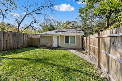 A home in League City