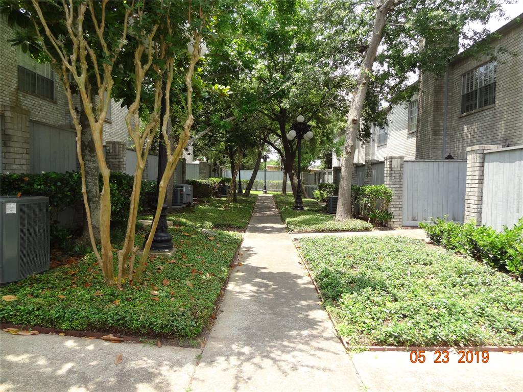434 Wilcrest Drive #434, Houston, Texas image 4