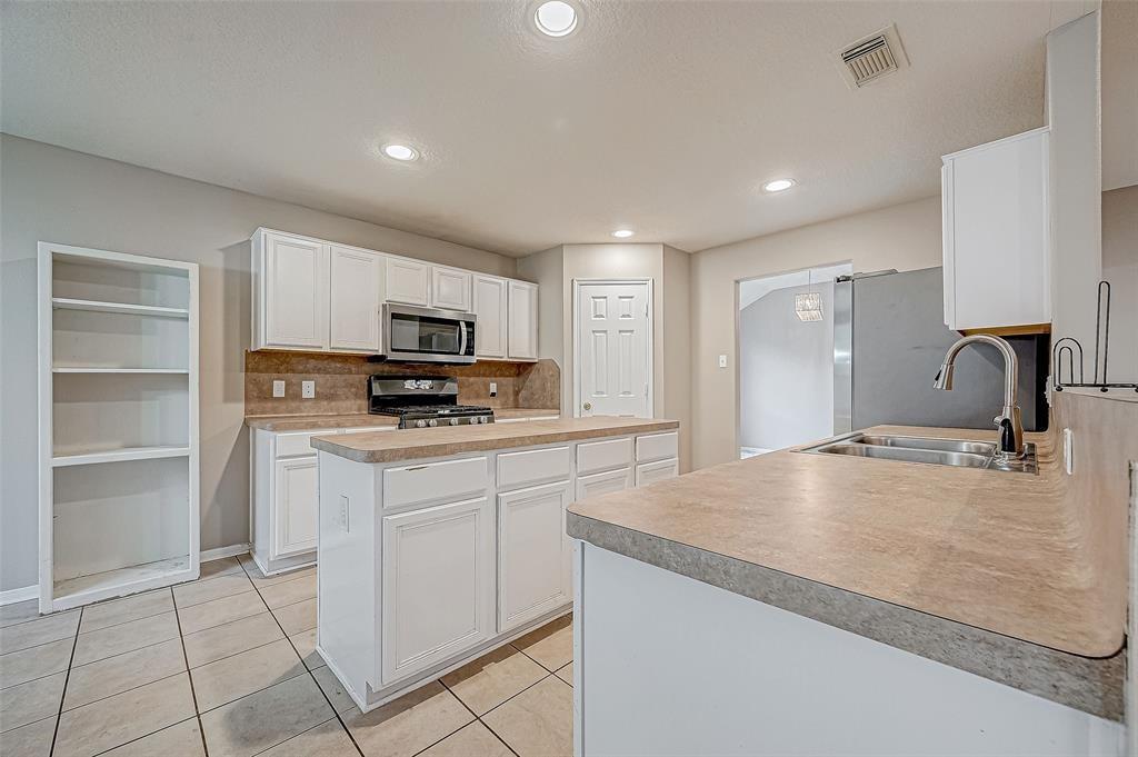 20503 Upland Fair Lane Lane, Katy, Texas image 15