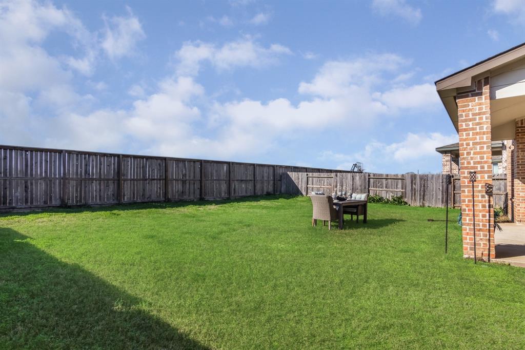 6014 Lake Bridge Lane, Manvel, Texas image 37