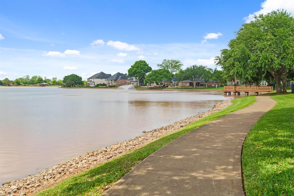 13115 Parkbrook Way Lane, Sugar Land, Texas image 41