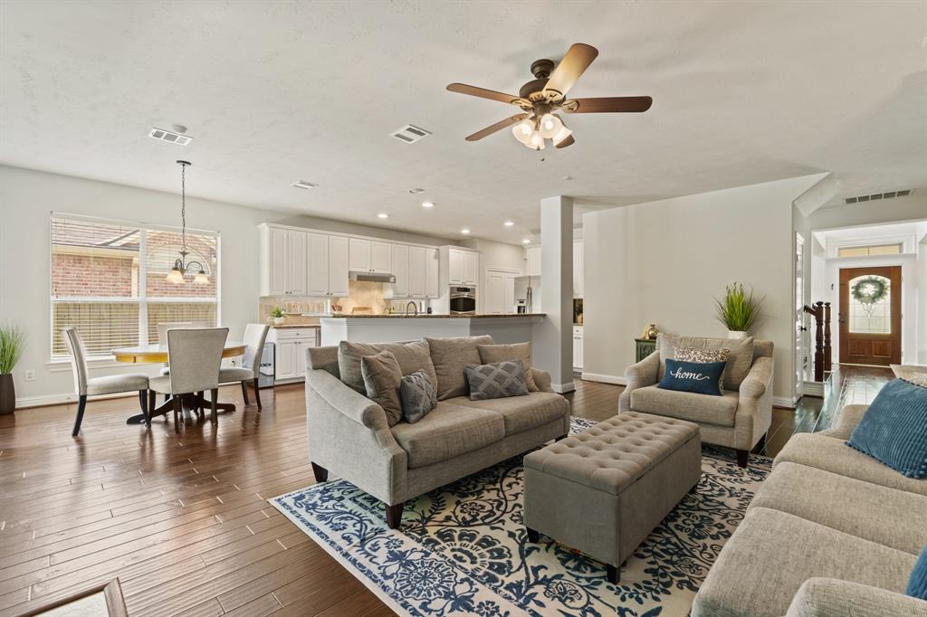 13115 Parkbrook Way Lane, Sugar Land, Texas image 13