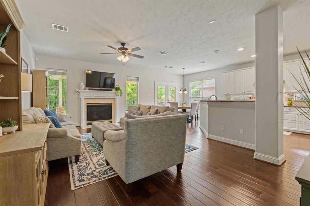 13115 Parkbrook Way Lane, Sugar Land, Texas image 11