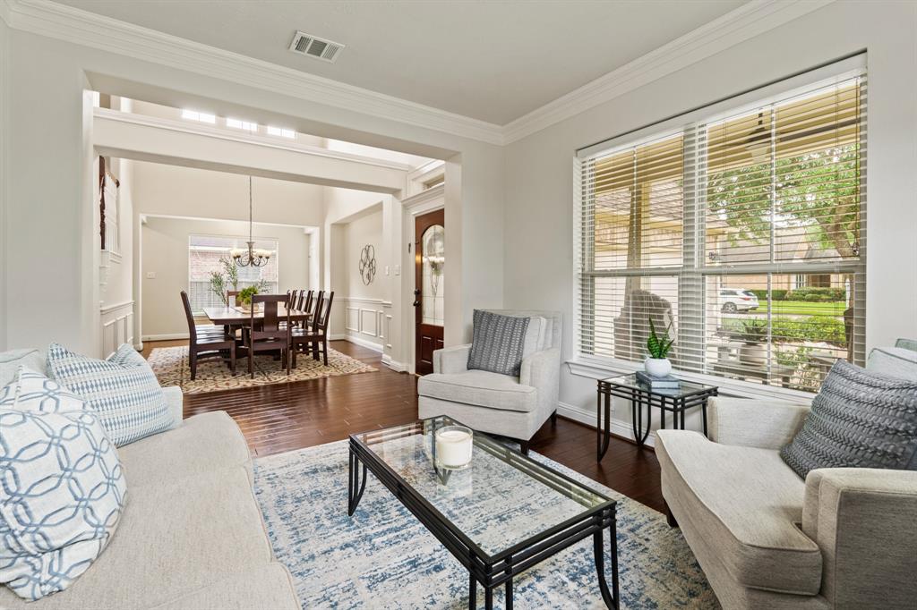 13115 Parkbrook Way Lane, Sugar Land, Texas image 6