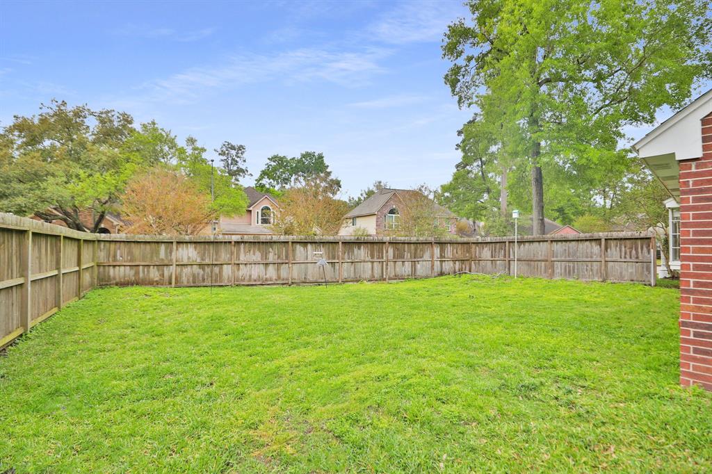 4930 Greenriver Valley Drive, Houston, Texas image 32