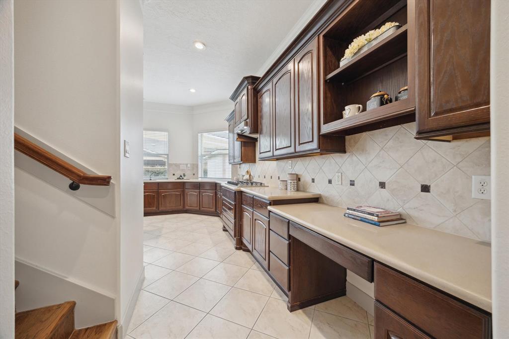 3505 Parkside Drive, Pearland, Texas image 17