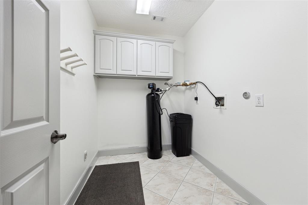 3505 Parkside Drive, Pearland, Texas image 33