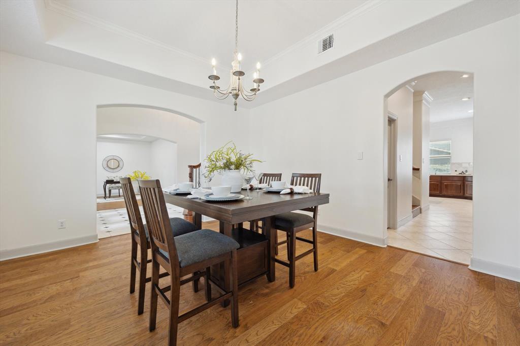 3505 Parkside Drive, Pearland, Texas image 8
