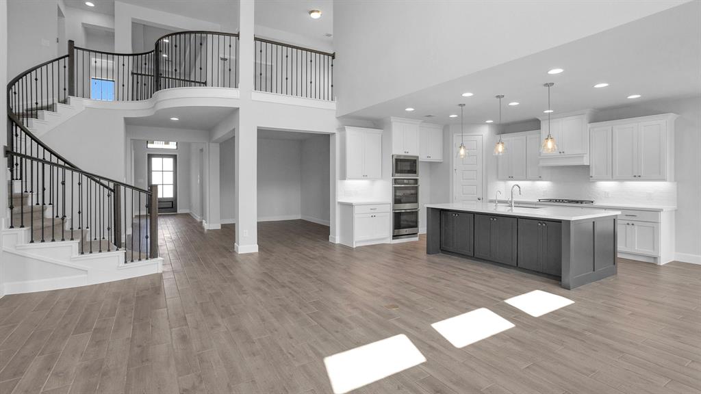 26215 Meadow Bliss Way