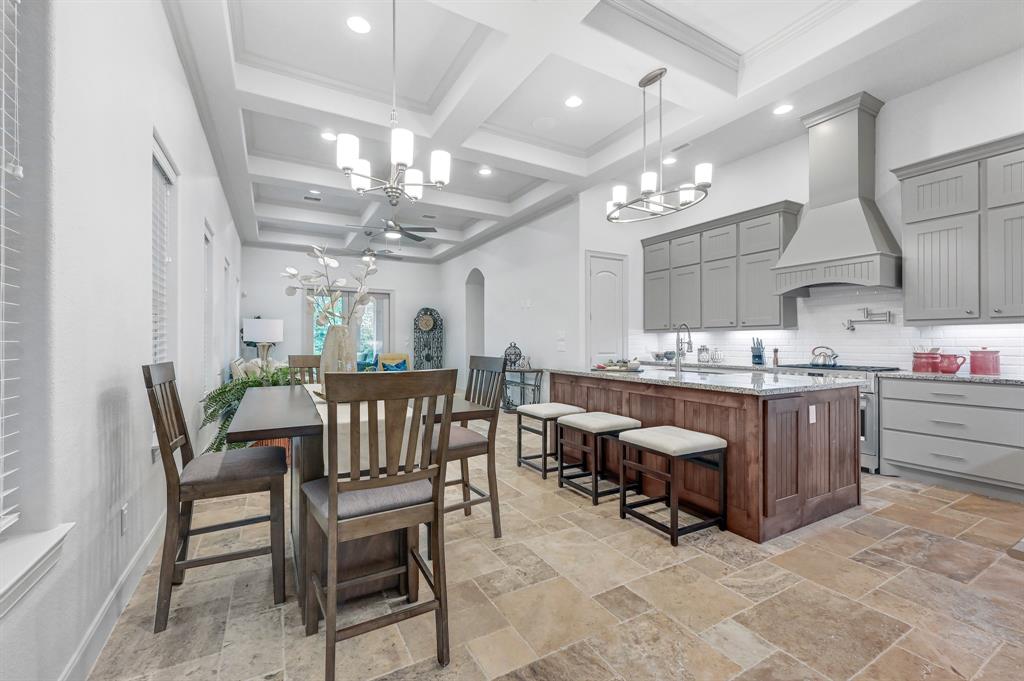 138 La Vie Drive, Montgomery, Texas image 11