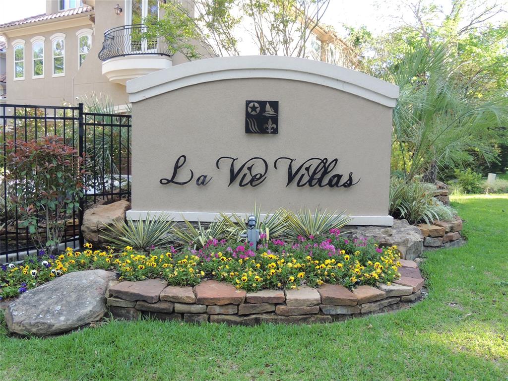138 La Vie Drive, Montgomery, Texas image 3