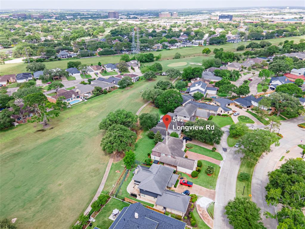 542 Longview Drive, Sugar Land, Texas image 36