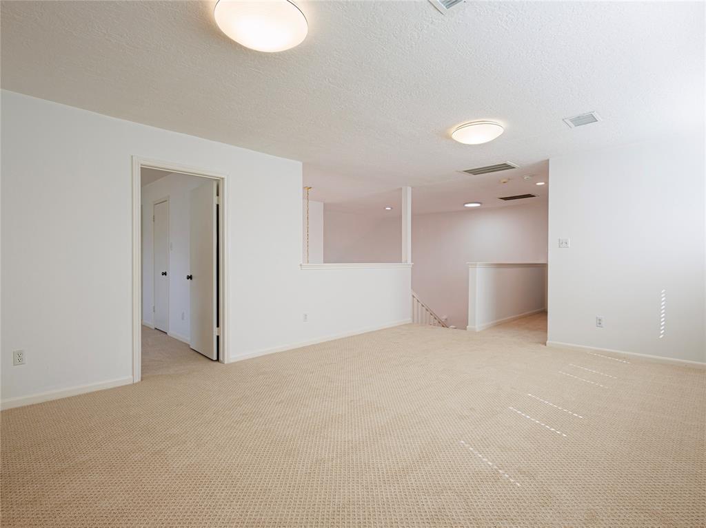 542 Longview Drive, Sugar Land, Texas image 19