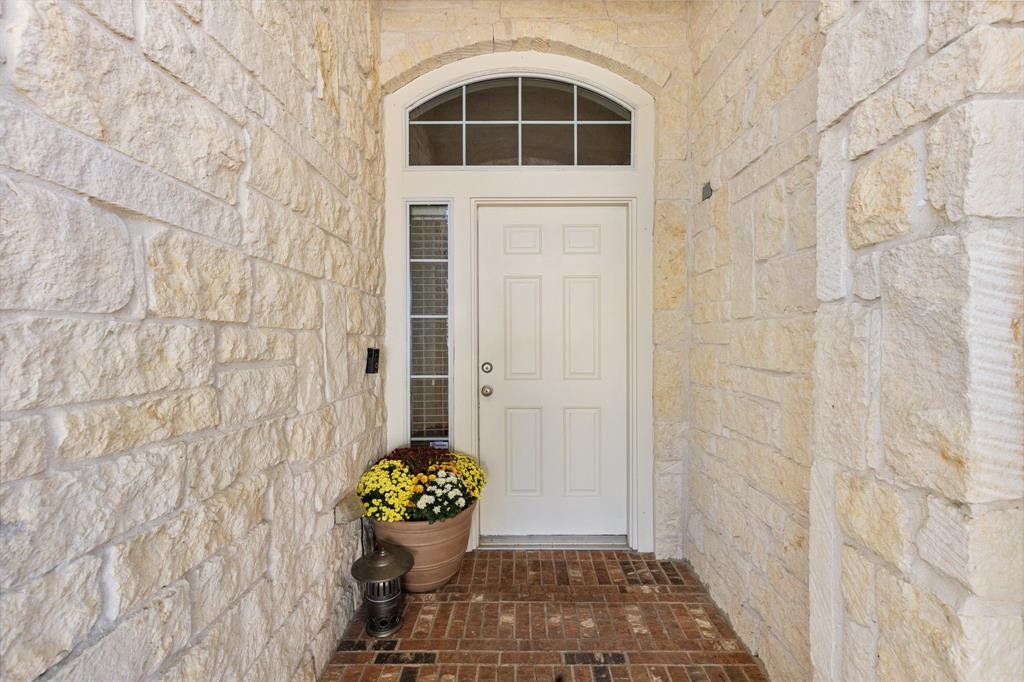 9530 Fawn Park Court, Humble, Texas image 2
