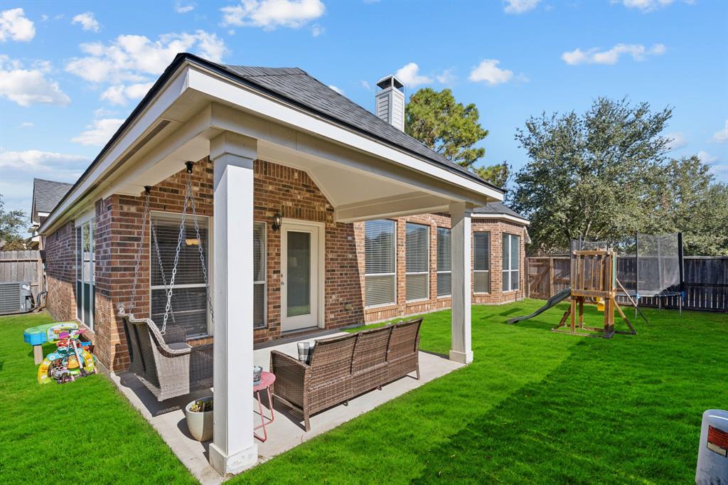 9530 Fawn Park Court, Humble, Texas image 40